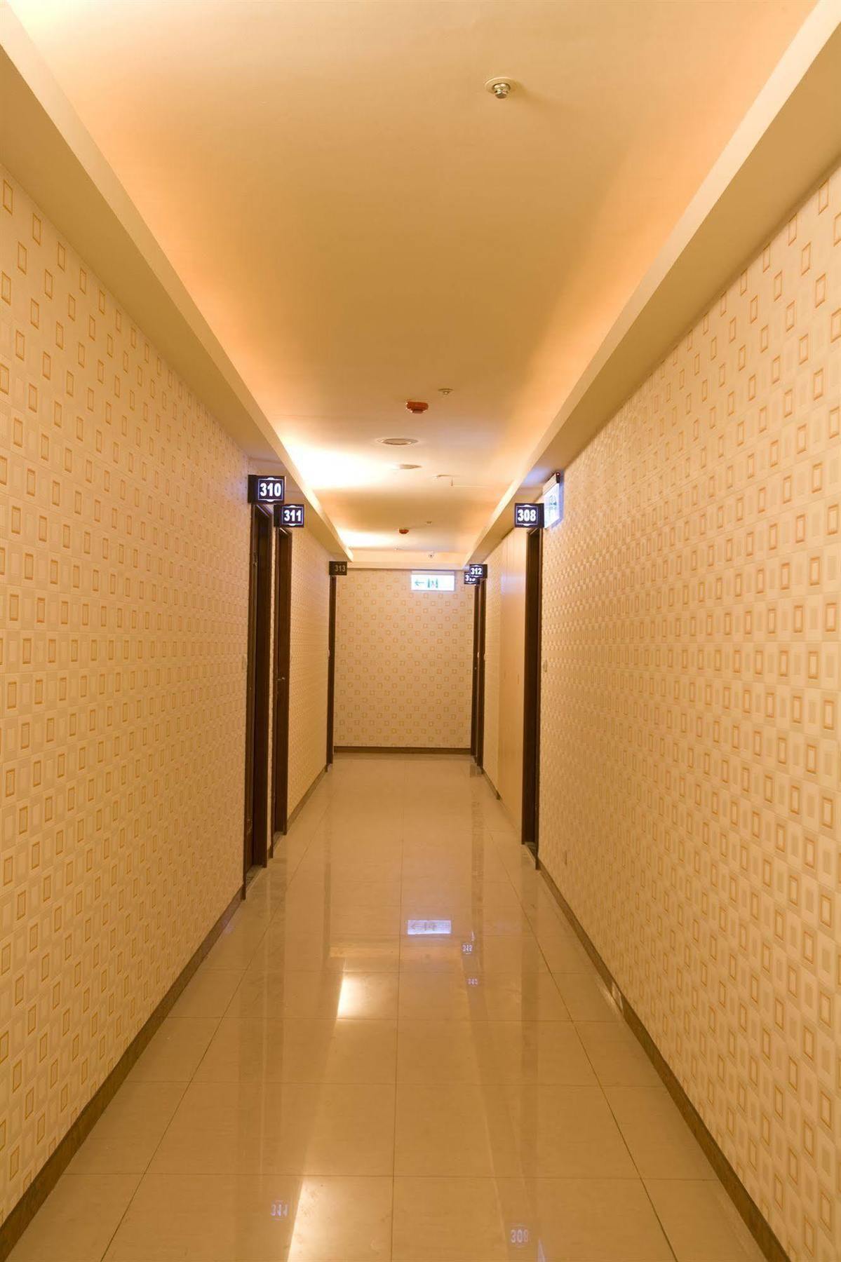 Happy Hotel Đài Bắc Ngoại thất bức ảnh